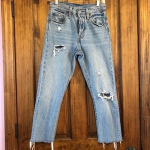 Levi’s 501 Skinny in Can’t Touch This 25